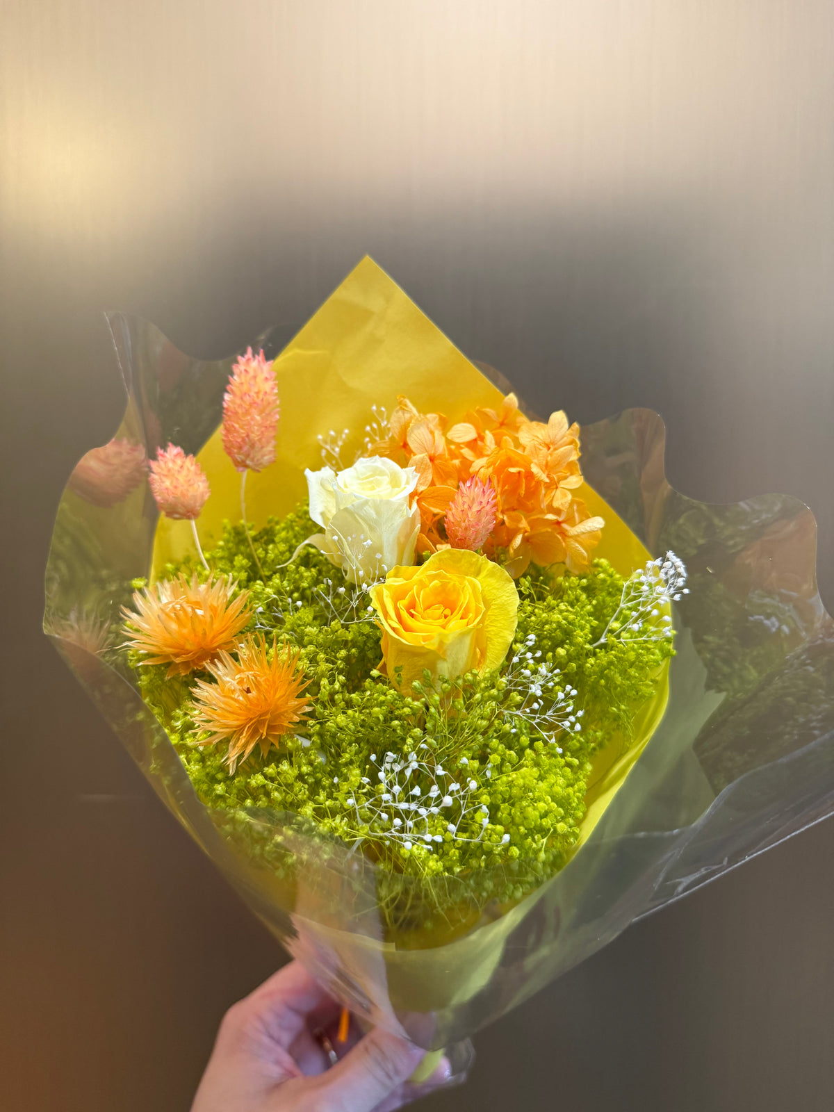 Happy Bouquets (preserved)