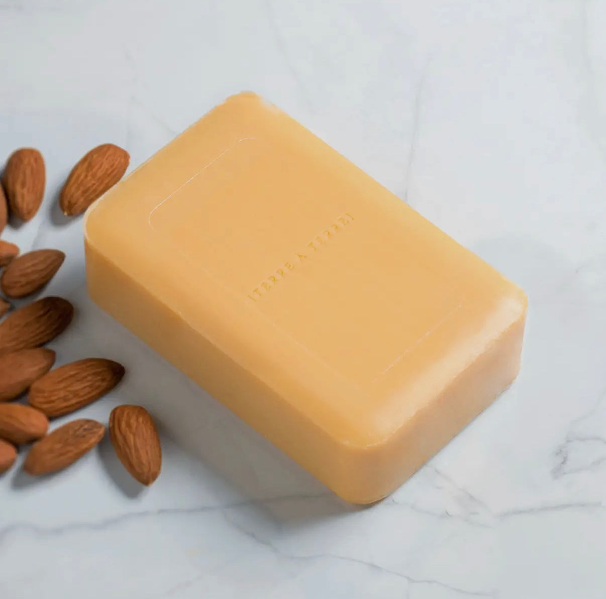 Terre À Terre honey almond (200g)