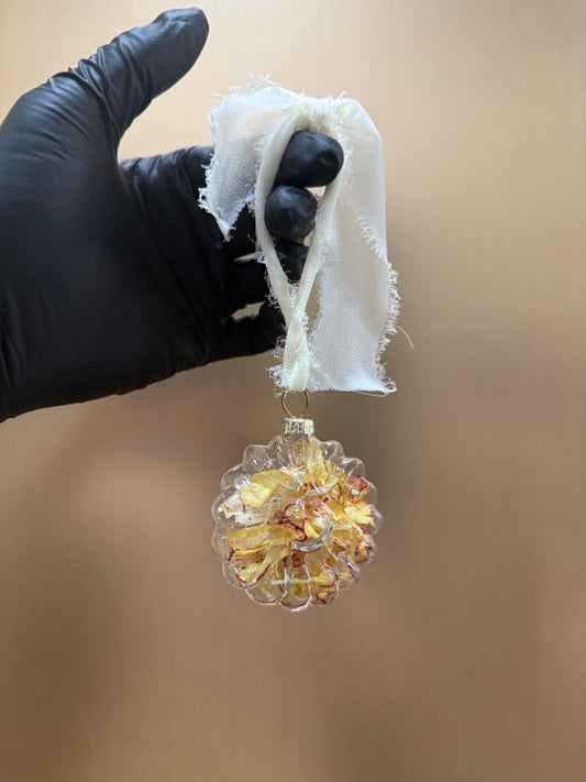 Small floral glass ornament